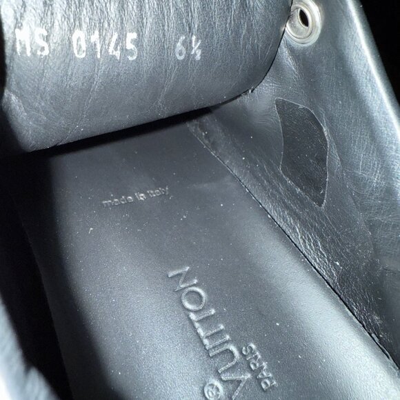 Louis Vuitton Luxury Edition Sneakers Size 8.5 US - Picture 5 of 5